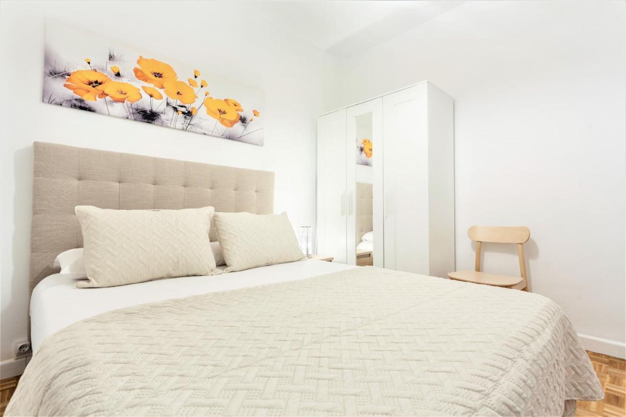 Apartament Latina En Madryt Zewnętrze zdjęcie