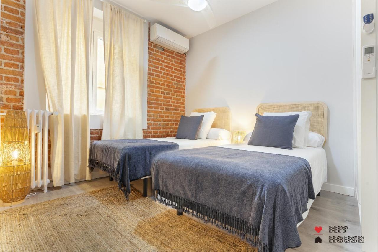 Apartament Latina En Madryt Zewnętrze zdjęcie