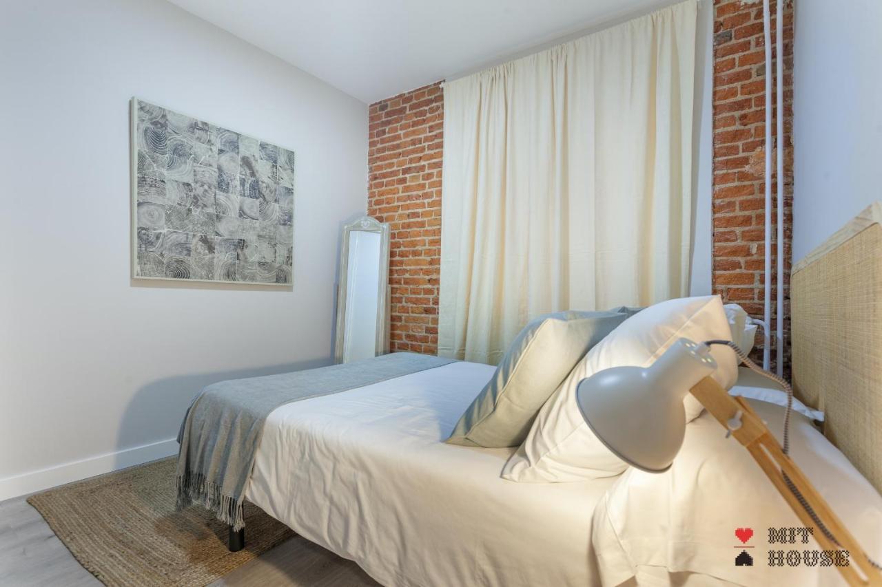 Apartament Latina En Madryt Zewnętrze zdjęcie
