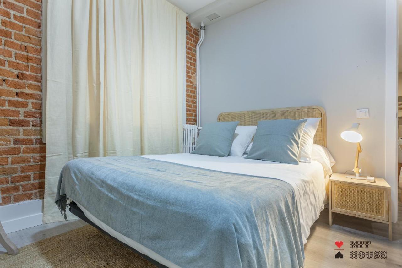 Apartament Latina En Madryt Zewnętrze zdjęcie