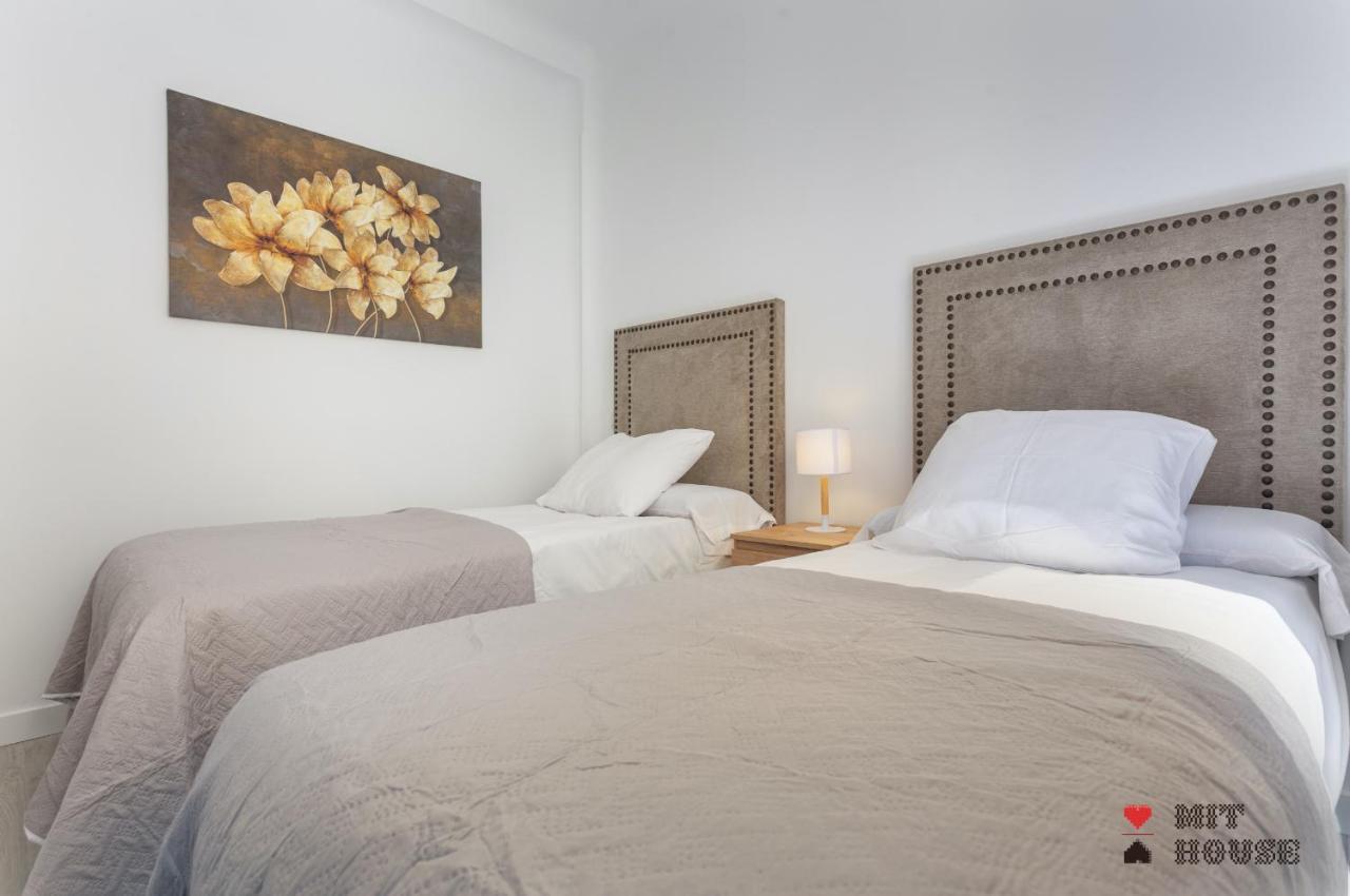 Apartament Latina En Madryt Zewnętrze zdjęcie